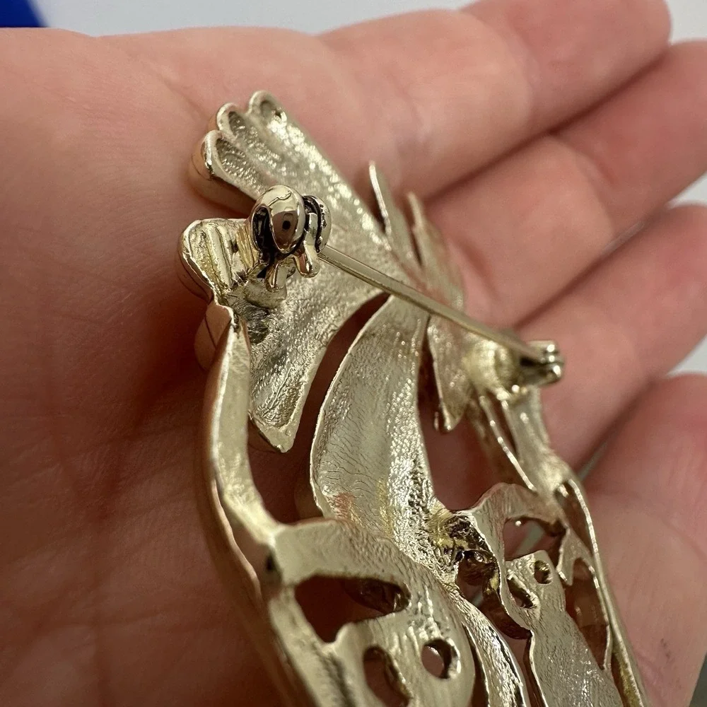 Vintage 80's Gold Tone Open Work Modern Punk Abstract Woman Face Pin